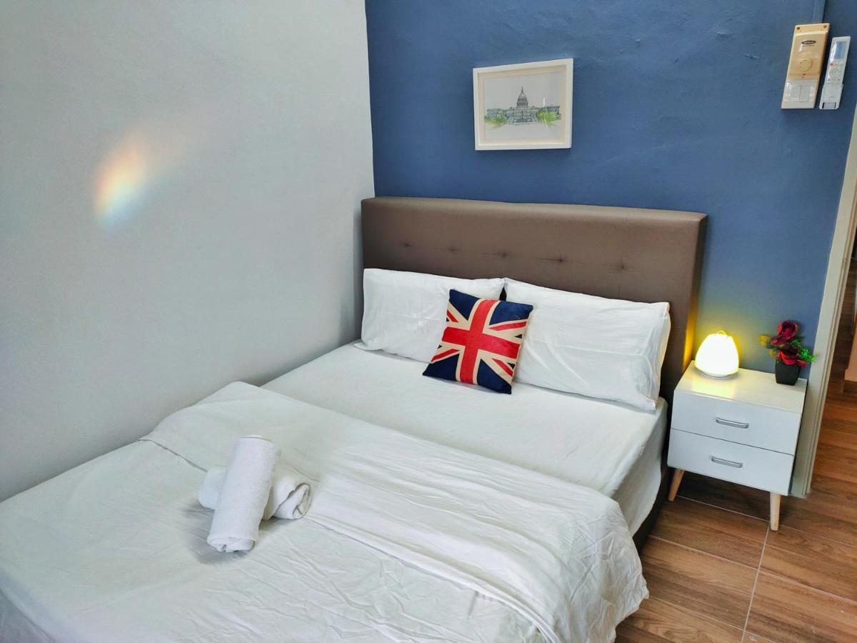 Semi-Detached, Up To 21 Pax, 4 Bedrooms, 3 Bathrooms, 4 Car Parks By Star Home Bayan Lepas Exterior foto